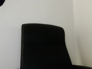 Seductions69 Chaturbate stream image from December 21, 2024