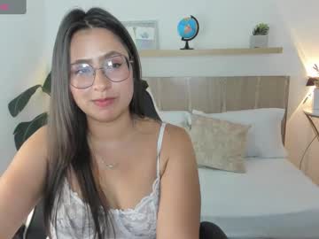 Dania12x_ Chaturbate stream image from December 21, 2024