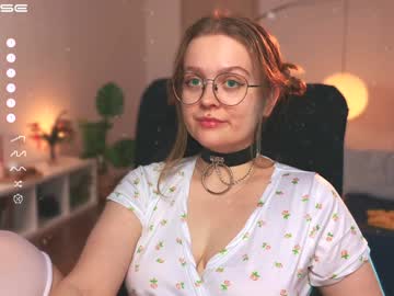 Emilyforelsket Chaturbate stream image from December 21, 2024