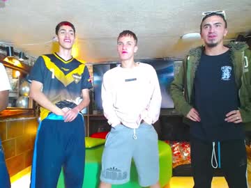 Goldenjoi Chaturbate stream image from December 21, 2024