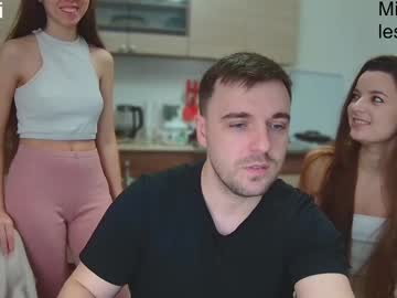 Ihavepaws33 Chaturbate stream image from December 21, 2024