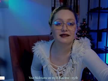 Koracrosbie Chaturbate stream image from December 21, 2024