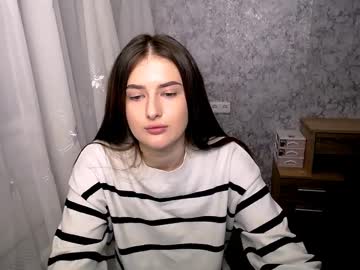 Shy_Star_Milana Chaturbate stream image from December 21, 2024
