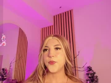 Sofiesoft Chaturbate stream image from December 21, 2024