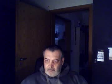 Chris250268 Chaturbate stream image from December 21, 2024