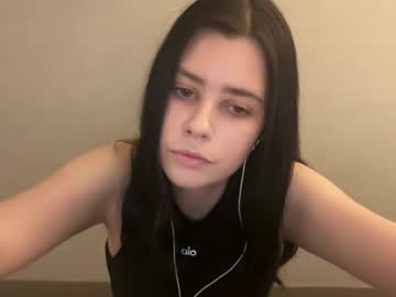 Essena24 Chaturbate stream image from December 21, 2024