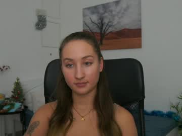 Magic___Smile Chaturbate stream image from December 21, 2024