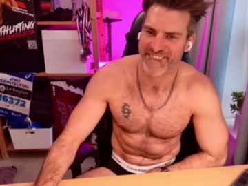 Nielv Chaturbate stream image from December 21, 2024