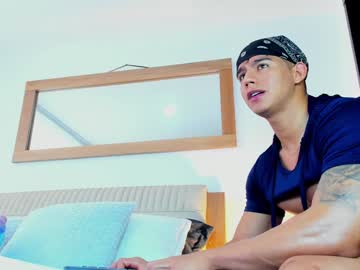Oskar_Ford21 Chaturbate stream image from December 21, 2024