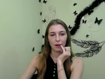 Stranger_Giirl Chaturbate stream image from December 21, 2024