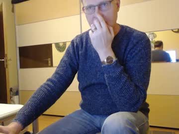 Ach471 Chaturbate stream image from December 21, 2024