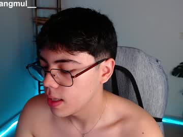 Angelomuller21 Chaturbate stream image from December 21, 2024