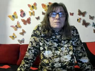 Badgg Chaturbate stream image from December 21, 2024