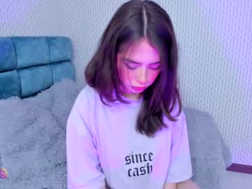 Kitty_Ford Chaturbate stream image from December 21, 2024