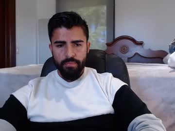 Guscontr Chaturbate stream image from December 21, 2024