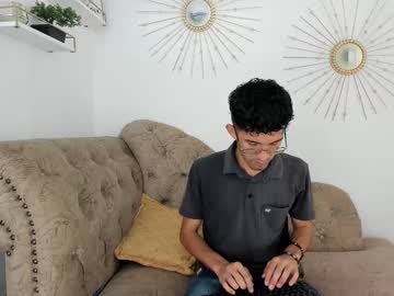 Ian_Thompson Chaturbate stream image from December 21, 2024