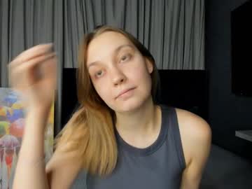 Juicy_Berry00 Chaturbate stream image from December 21, 2024
