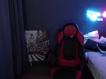 Ken_Feels Chaturbate stream image from December 21, 2024