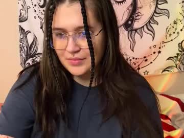 Keshamoon Chaturbate stream image from December 21, 2024