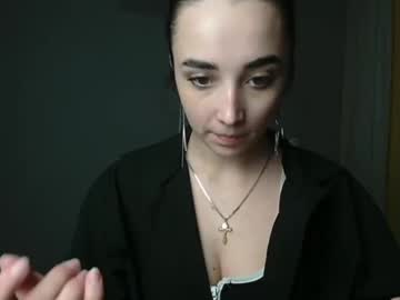 Olivia_Oliv Chaturbate stream image from December 21, 2024