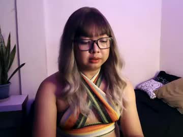 Trishakera Chaturbate stream image from December 21, 2024