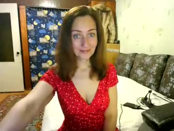 Juliaa_Foxi Chaturbate stream image from December 21, 2024