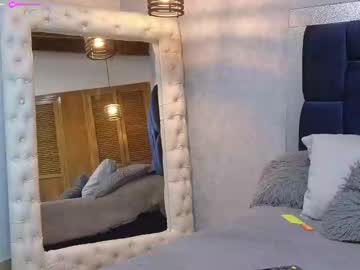 Sarawilliamss_ Chaturbate stream image from December 21, 2024