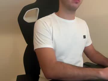 Steav94 Chaturbate stream image from December 21, 2024