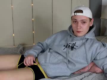 Adam__Long Chaturbate stream image from December 21, 2024