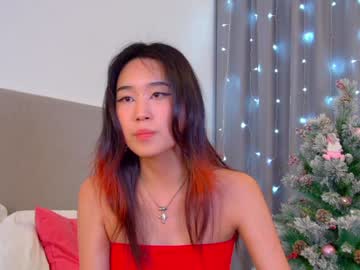 Evelinbunny stream image from December 21, 2024