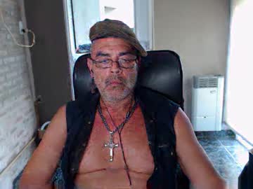 Machobuscador Chaturbate stream image from December 21, 2024