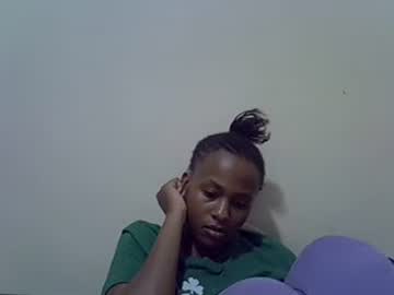 Prettyqueenn1 Chaturbate stream image from December 21, 2024