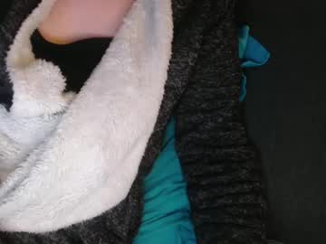 Douce_Elsa Chaturbate stream image from December 21, 2024
