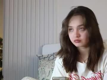 Evi_Woow Chaturbate stream image from December 21, 2024
