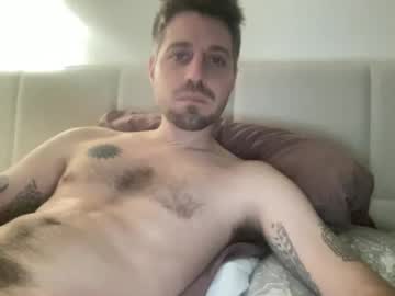 Frankybiiig Chaturbate stream image from December 21, 2024