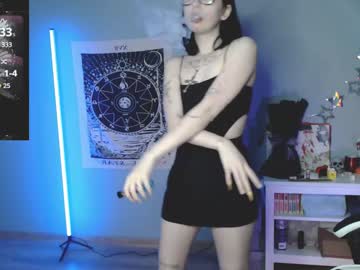 Julscinamon Chaturbate stream image from December 21, 2024