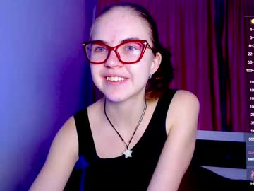 Sarah_Hs Chaturbate stream image from December 21, 2024