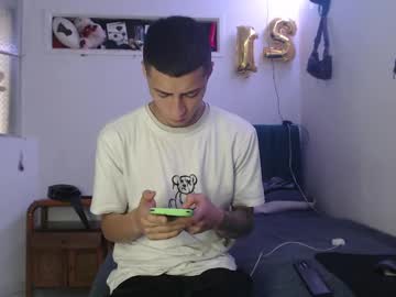 Sr_Porn01 Chaturbate stream image from December 21, 2024