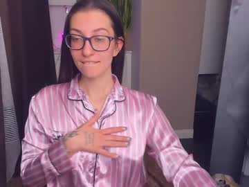 Alishamurray Chaturbate stream image from December 21, 2024