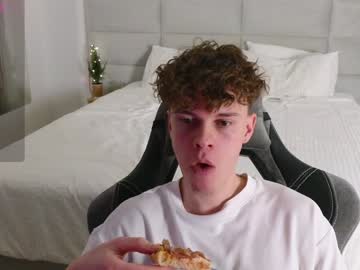Cute_Thomas Chaturbate stream image from December 21, 2024