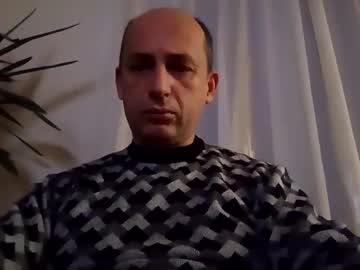 Epu16 Chaturbate stream image from December 21, 2024