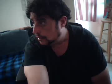 Gitmehard008 Chaturbate stream image from December 21, 2024