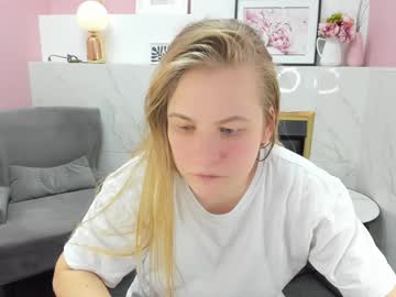 Jade_Soft Chaturbate stream image from December 21, 2024