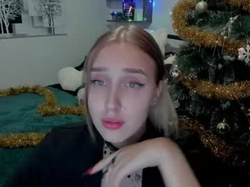 Linatruly Chaturbate stream image from December 21, 2024