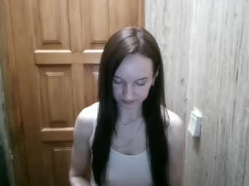 Miliah Chaturbate stream image from December 21, 2024
