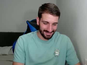 Naugthy18boy Chaturbate stream image from December 21, 2024