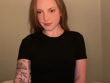 Skyrosie Chaturbate stream image from December 21, 2024