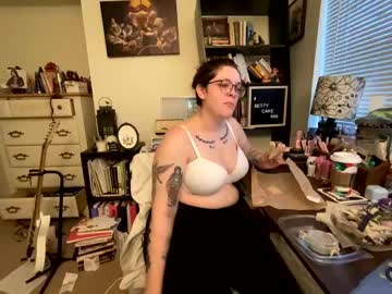 Bettycake666 Chaturbate stream image from December 21, 2024