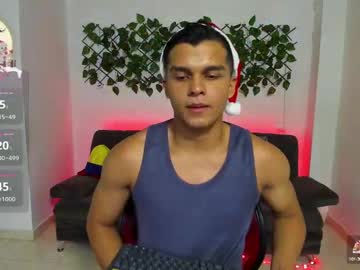 Dwayne_Brown Chaturbate stream image from December 21, 2024