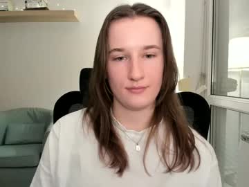 Oliviaaa2003 Chaturbate stream image from December 21, 2024